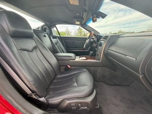 Used 2005 Cadillac XLR image 34