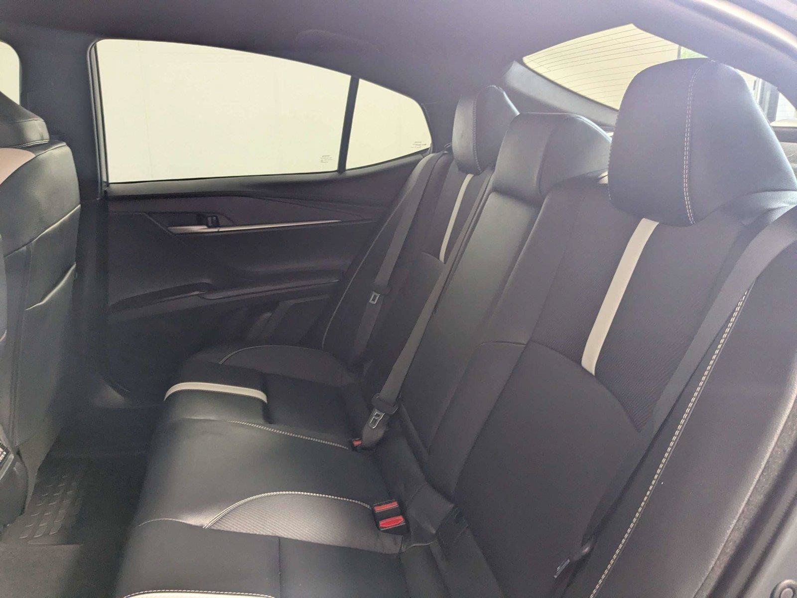 Used 2026 Toyota Camry SE FWD image 32