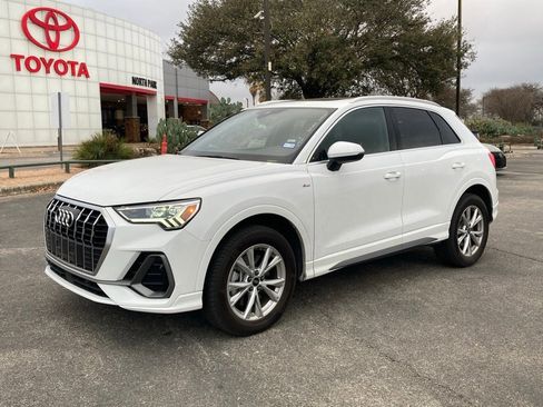 Used 2025 Audi Q3 2.0T Premium image 1