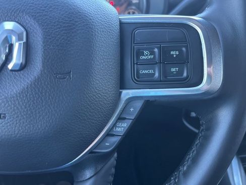 Used 2022 RAM 3500 Laramie w/ Night Edition image 33