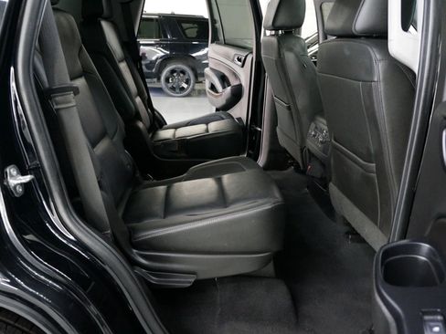 Used 2019 Chevrolet Tahoe LT image 33