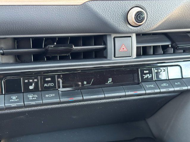 Certified 2024 Toyota Crown AWD/4WD image 17