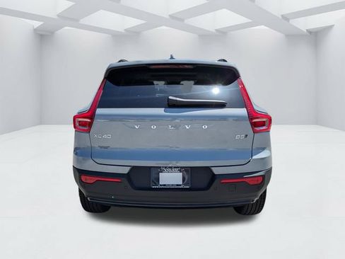 New 2026 Volvo XC40 B5 Ultra w/ Protection Package Premier AWD/4WD image 5