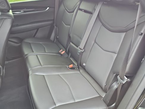 Used 2025 Cadillac XT5 Premium Luxury FWD image 14
