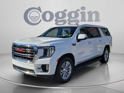 Used 2022 GMC Yukon XL SLT w/ SLT Luxury Package