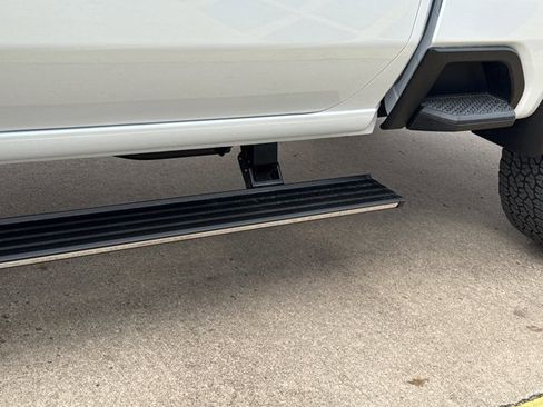 New 2026 GMC Sierra 3500 Denali w/ Denali Reserve Package image 16