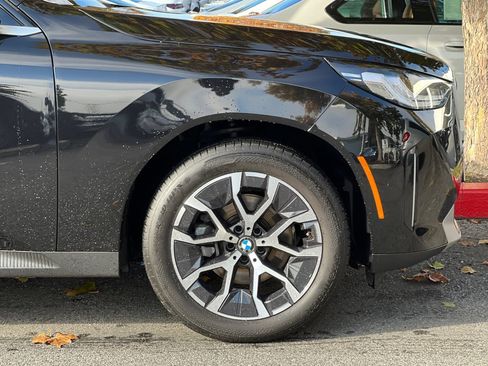 Used 2025 BMW X3 xDrive30i w/ Convenience Package image 34