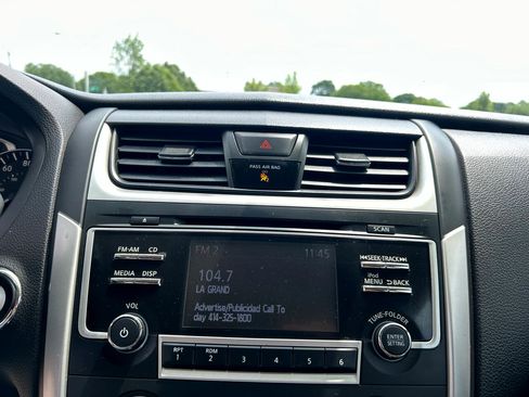 Used 2017 Nissan Altima 2.5 S w/ Power Driver Seat Package image 12