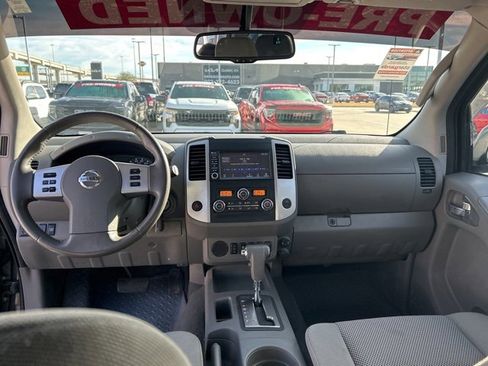 Used 2019 Nissan Frontier SV w/ Value Truck Package image 35
