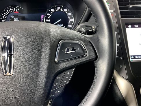 Used 2016 Lincoln MKC Select w/ Select Plus Package FWD image 23