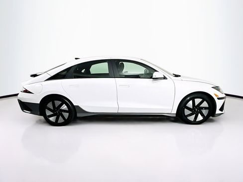 Used 2024 Hyundai Ioniq 6 SE RWD image 10