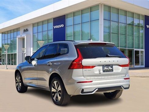 Certified 2025 Volvo XC60 T8 Core w/ Protection Package Premier image 4