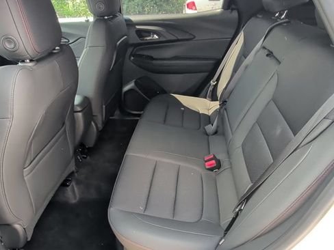 Used 2023 Chevrolet TrailBlazer RS w/ Convenience Package AWD/4WD image 26