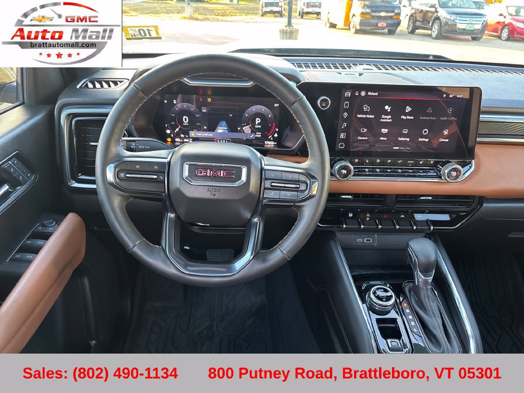 Used 2024 GMC Canyon AT4 w/ AT4 Premium Package AWD/4WD image 14