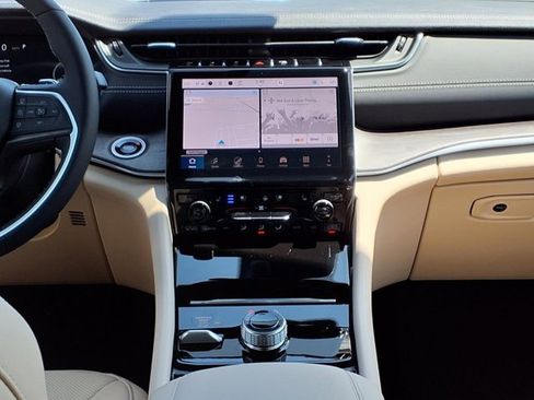 New 2025 Jeep Grand Cherokee L Limited w/ Luxury Tech Group II image 7