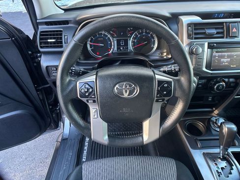 Used 2019 Toyota 4Runner SR5 image 11