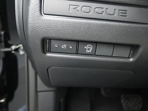 New 2026 Nissan Rogue S image 19