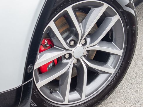 Certified 2025 Land Rover Discovery Sport Dynamic SE AWD/4WD image 9
