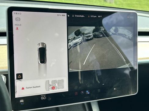 Used 2021 Tesla Model Y Long Range AWD/4WD image 30