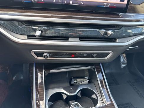 Used 2026 BMW X7 xDrive40i image 89