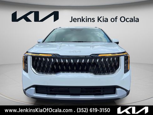 New 2026 Kia Carnival EX FWD image 8