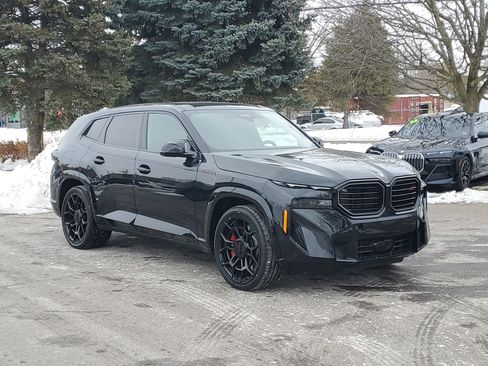 New 2026 BMW XM Label Red image 4