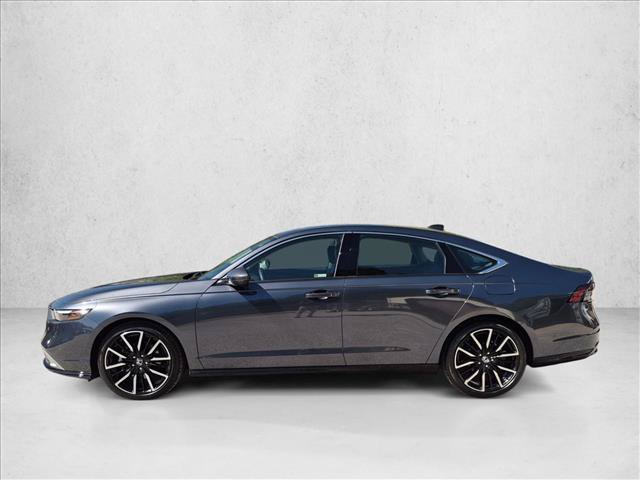 Used 2025 Honda Accord Touring image 9