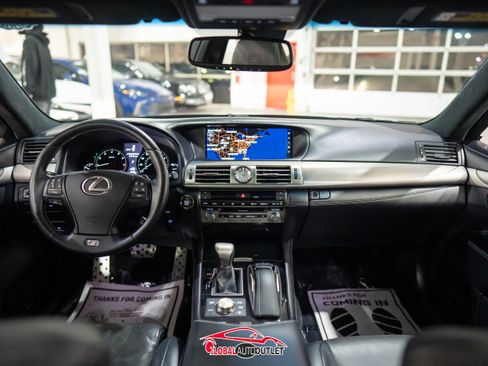 Used 2016 Lexus LS 460 AWD w/ F Sport Package image 14