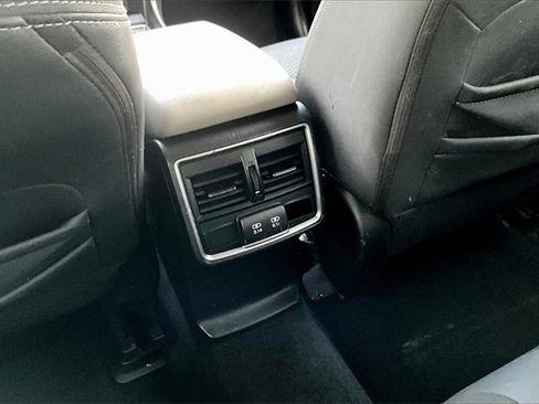 Used 2020 Subaru Forester Premium image 25