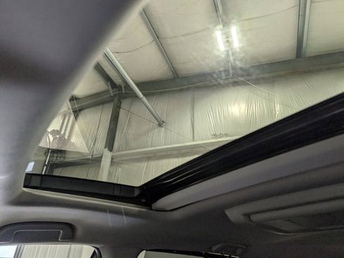 Used 2017 Honda Pilot Touring image 28