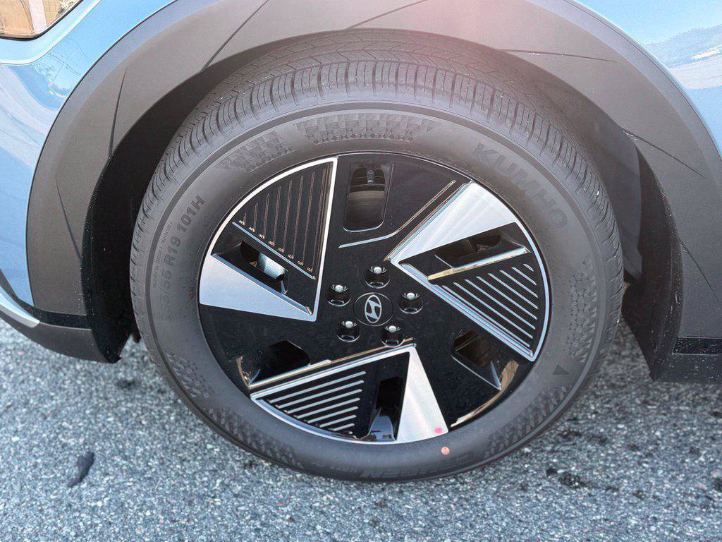 New 2027 Hyundai Ioniq 5 SE RWD image 7