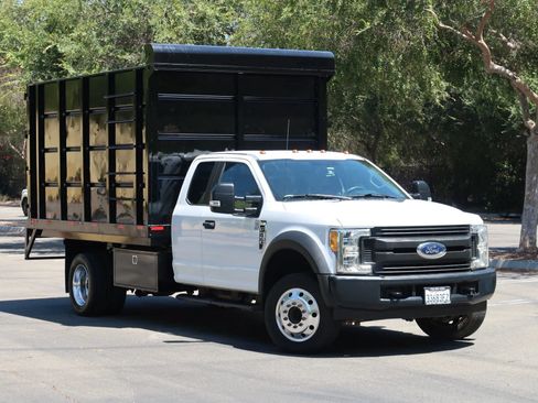 Used 2017 Ford F550 2WD SuperCab Super Duty image 15
