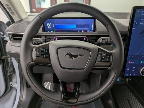 Used 2024 Ford Mustang Mach-E Premium image 20