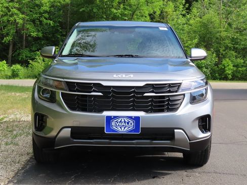 Certified 2026 Kia Seltos LX AWD/4WD image 12