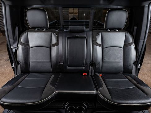 Used 2024 RAM 3500 Laramie w/ Night Edition image 33