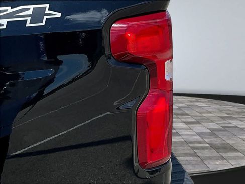 New 2026 Chevrolet Silverado 1500 RST w/ Dark Appearance Package AWD/4WD image 26