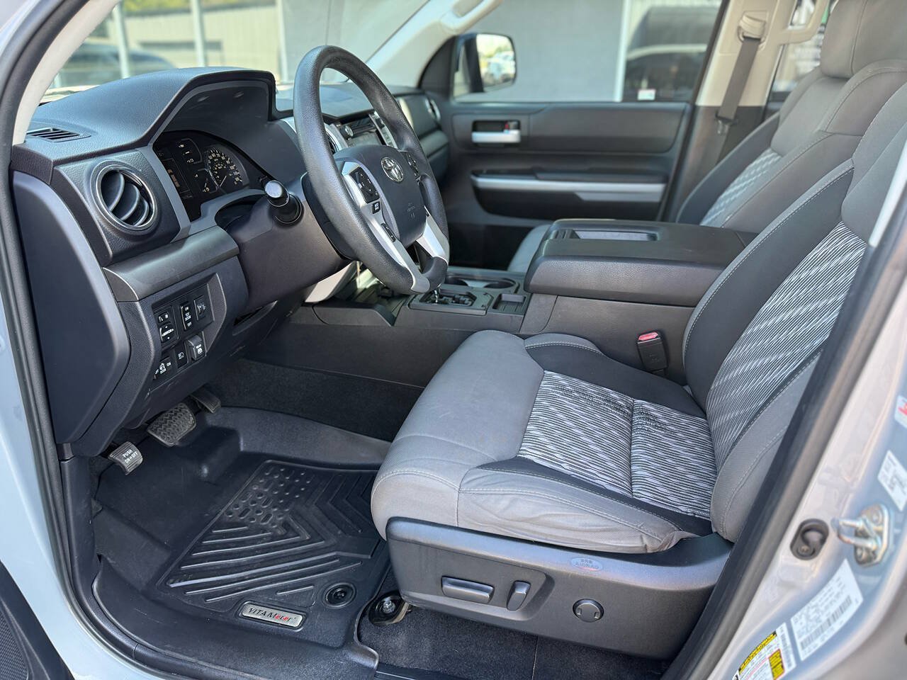 Used 2019 Toyota Tundra SR5 w/ SR5 Upgrade Package AWD/4WD image 15