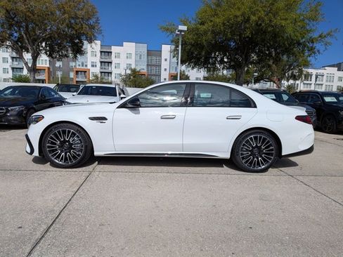 New 2026 Mercedes-Benz E 53 AMG e 4MATIC Sedan image 4
