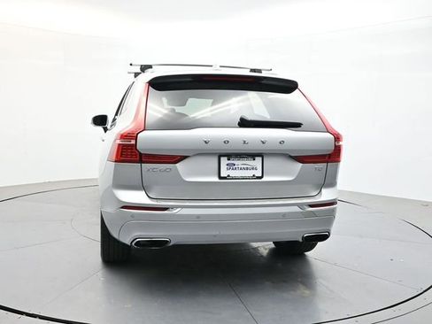 Used 2021 Volvo XC60 T5 Inscription FWD image 6