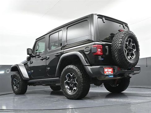 Used 2023 Jeep Wrangler Unlimited Rubicon 4xe AWD/4WD image 33