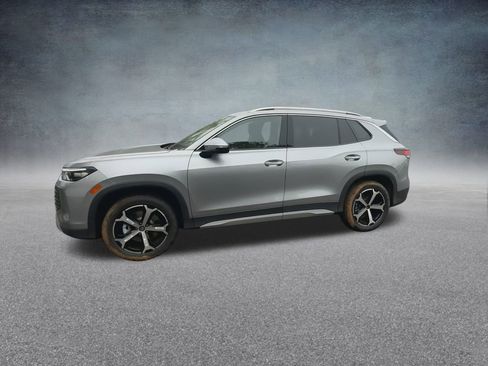 New 2025 Volkswagen Tiguan SE image 9