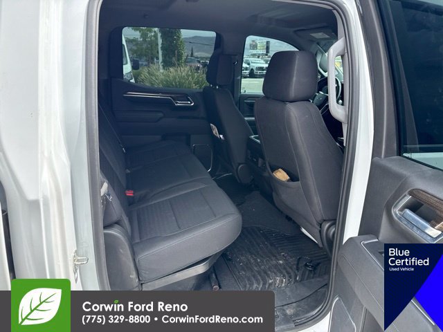 Used 2023 Chevrolet Silverado 1500 RST w/ Z71 Off-Road Package AWD/4WD image 6