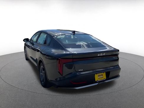 Used 2025 Kia K4 LXS image 11