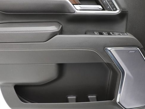 Used 2024 GMC Sierra 2500 Denali w/ Denali Reserve Package image 21