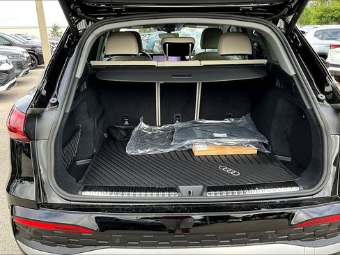 New 2026 Audi Q5 Premium Plus AWD/4WD image 15