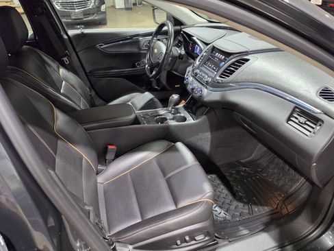 Used 2018 Chevrolet Impala Premier FWD image 28