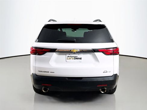 Used 2023 Chevrolet Traverse LT image 7