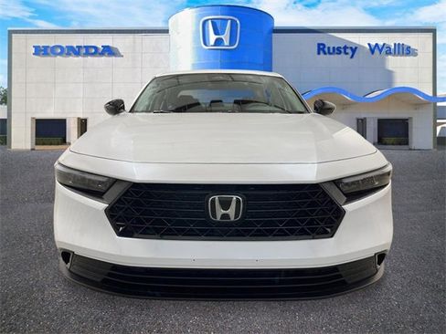 New 2025 Honda Accord SE image 8