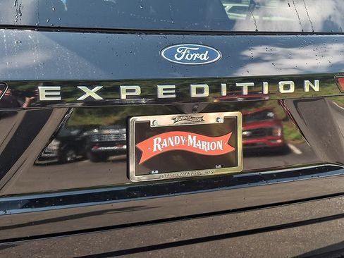 Used 2025 Ford Expedition Max Platinum AWD/4WD image 30