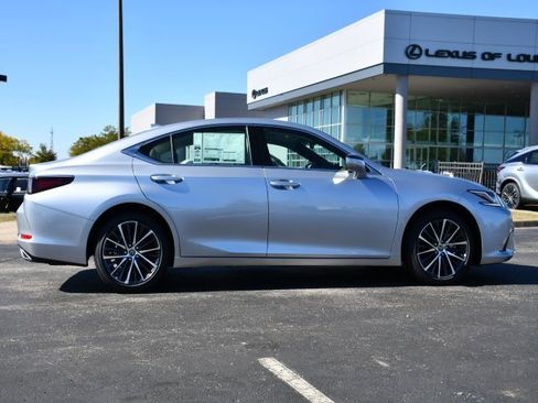 New 2025 Lexus ES 350 w/ Premium Package image 8